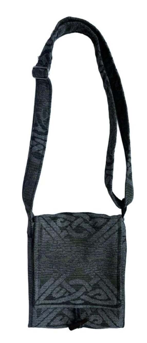 Calzeat Celtic Collection Crossbody Bag Green Wool Pattern